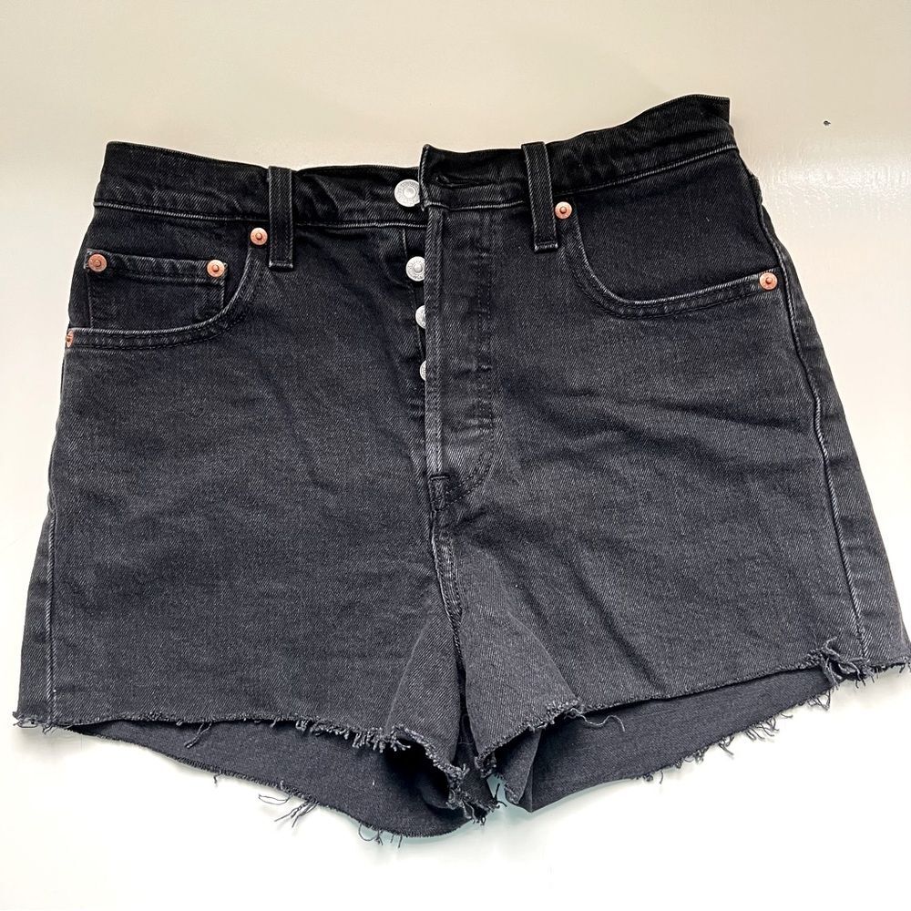 Levi’s Ribcage Shorts Cutoffs Jean Shorts Denim Black Button Fly Size 28